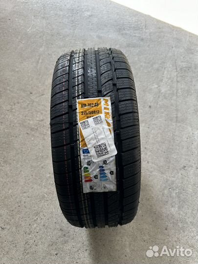 Mirage MR-700 AS 215/50 R17 95V