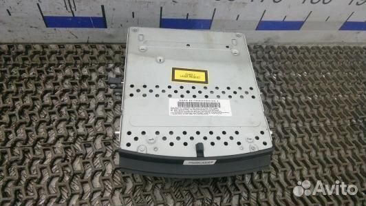 Магнитола mercedes benz S-class W221 (UML08I401)