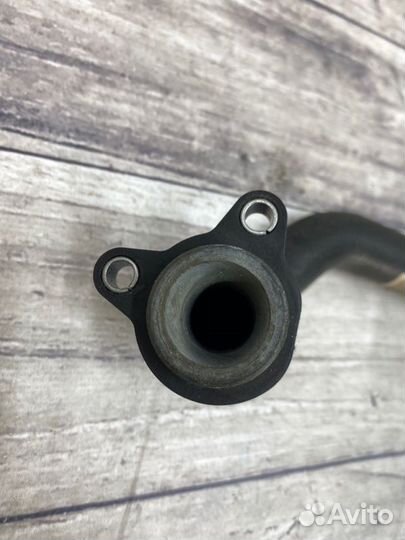 Патрубок системы охлаждения Bmw 5-Series F10