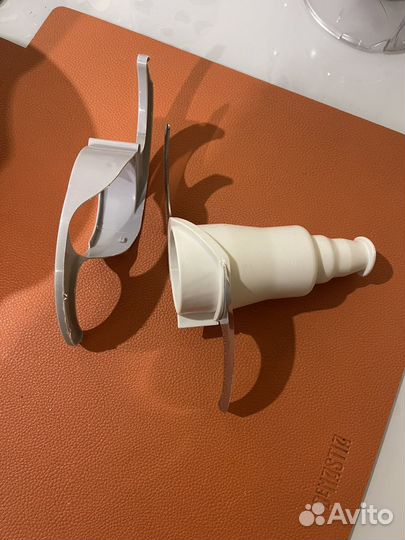 Запчасти (ножи) на кухоный комбаин