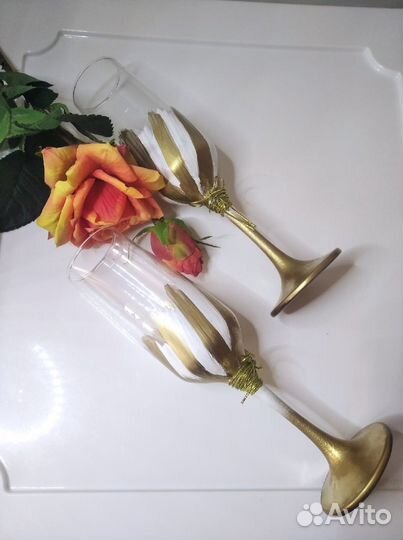 Бокалы для шампанского