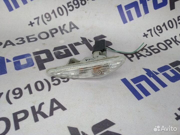 Повторитель поворота правый Mazda 6 GH LF 2011