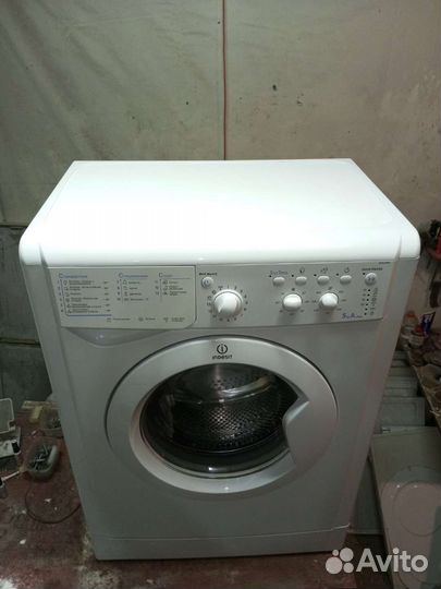 Стиральная машина indesit на 5 кг