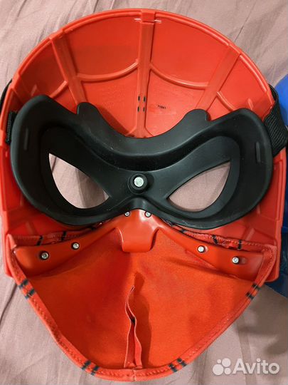 Маска человека паука и капитана Америка