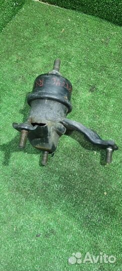 Опора двигателя правая Toyota Rx350 2006 2GR-FE