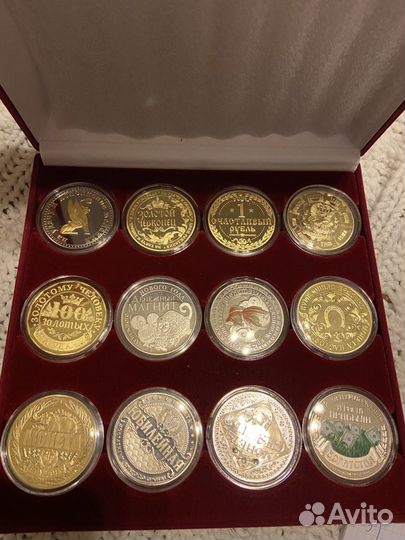 Монеты жетоны коллекция