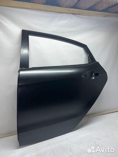 Дверь задняя левая Kia Rio 2011-2017 Грунт