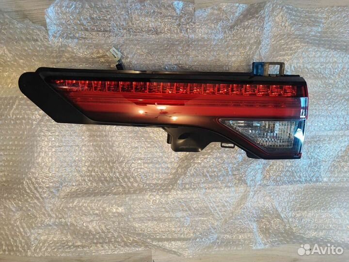 Фонарь задний внутренний правый Outlander 4 2022