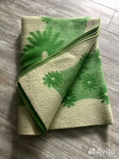 Одеяло шерстяное