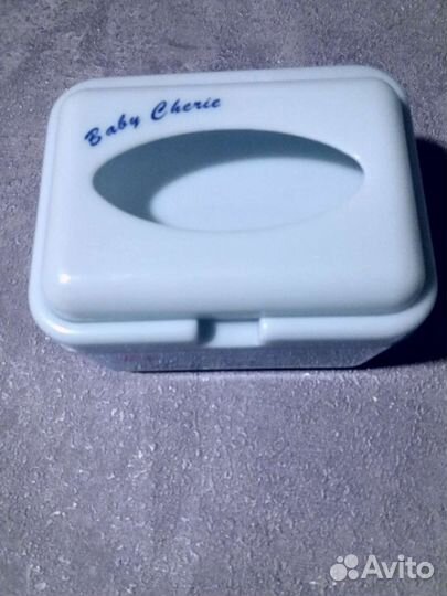 Контейнер для хранения гигиенических предметов