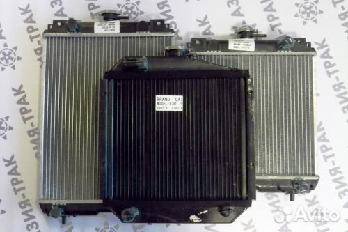 Радиатор охлаждения двигателя Hitachi ZAX75US-3/ZA