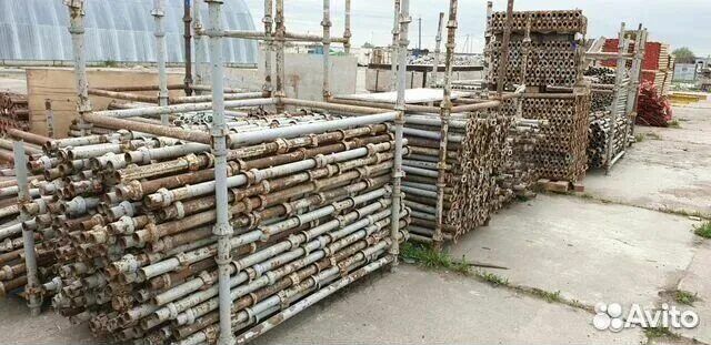 Кап-лок, Домкрат резьбовой нижний