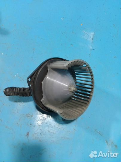 Моторчик отопителя (печки) Ssang Yong Actyon Spor