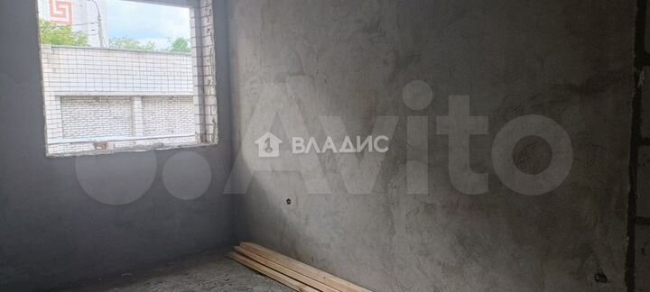 2-к. квартира, 67,7 м², 2/5 эт.