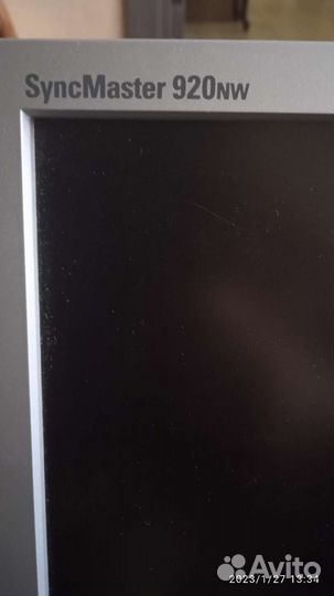 Монитор Samsung
