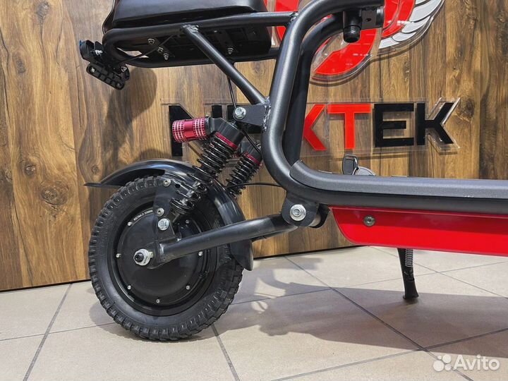 Электроскутер White Siberia Light 1200W