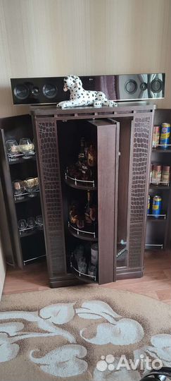 Бар зеркальный