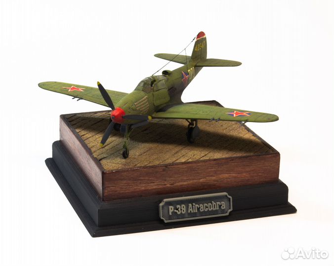 Модель самолета P-39 Airacobra