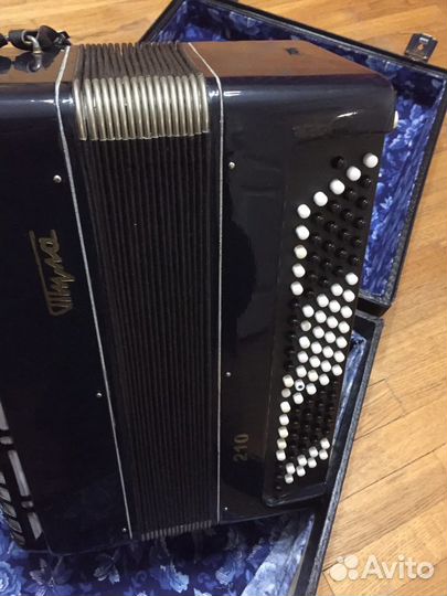 Баян тула 210