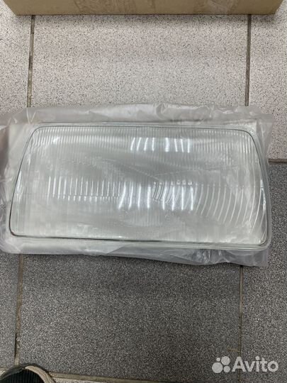 Стекло фары левое VW jetta 2 1983-1992г
