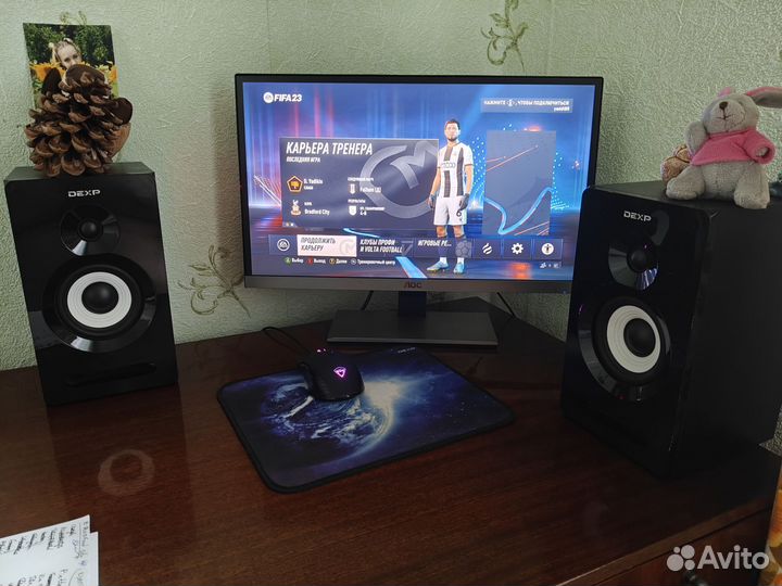 Компьютер на базе Intel i5 + колонки+клавиатура и