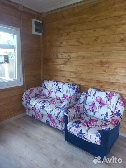 Кресла и диван новые