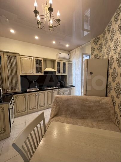 2-к. квартира, 72 м², 5/9 эт.