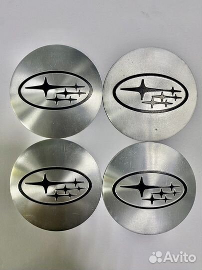 Наклейки на диски Subaru серебристые