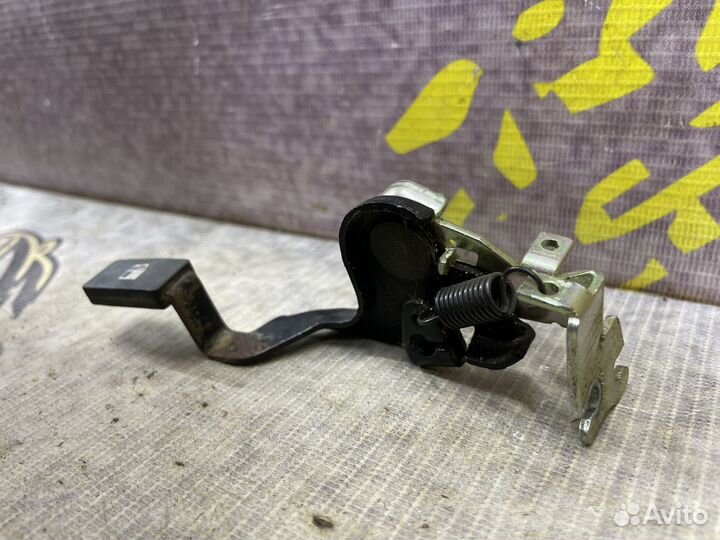 Ручка открывания лючка бензобака Estina Fora Tiggo