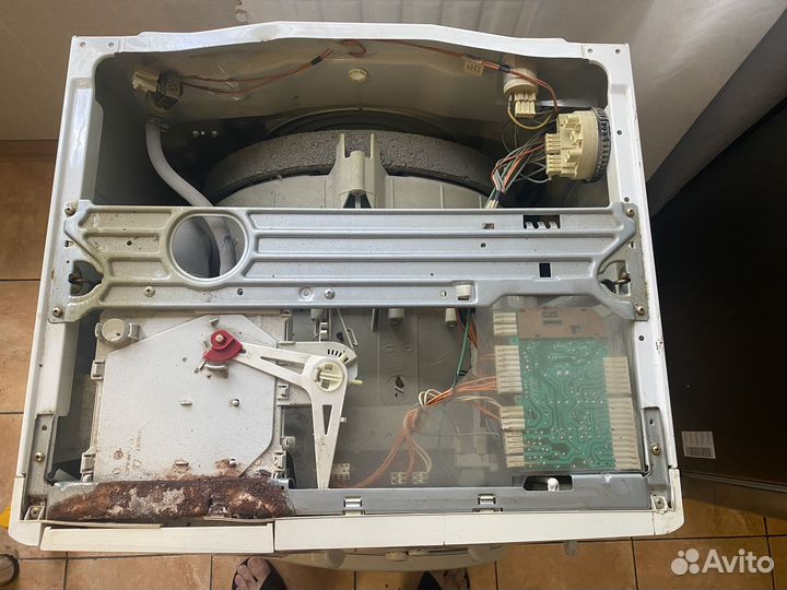 Стиральная машина zanussi