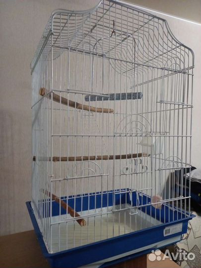 Большая клетка для птиц