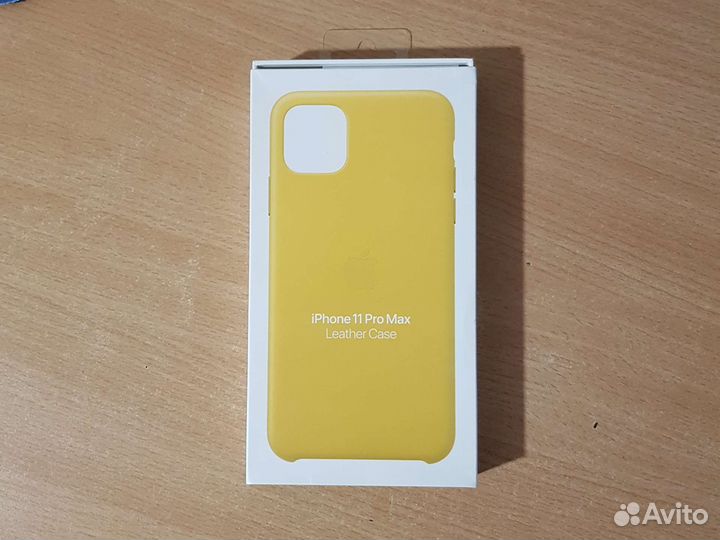 Чехол на iPhone 11 pro max кожаный
