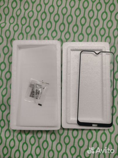 Защитное стекло на телефон ксиаоми редми 8А