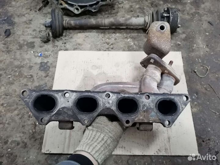 Коллектор выпускной Mitsubishi Pajero pinin 4g93