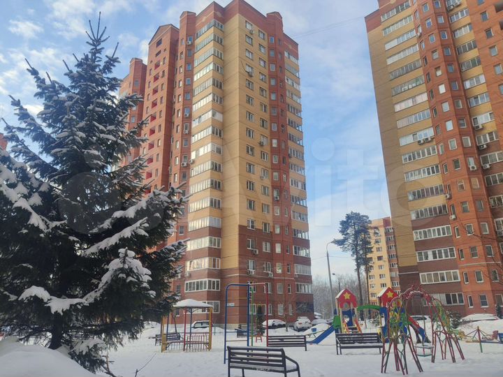 2-к. квартира, 70 м², 6/17 эт.