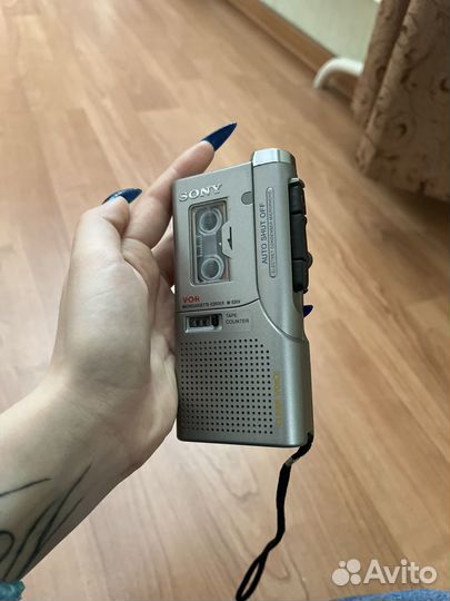 Кассетный диктофон sony