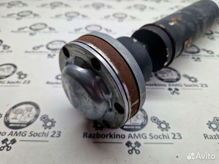 Карданный вал передний для Mercedes W164 W251