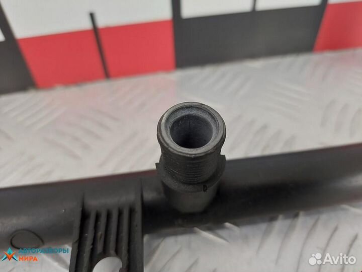 Патрубок радиатора BMW 3 E46 2002 17127511204