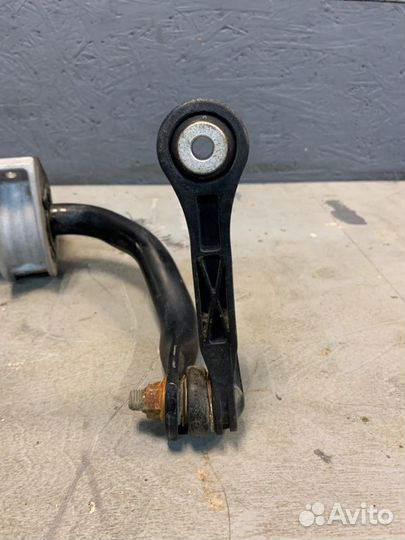 Стабилизатор поперечной устойчивости задний Bmw X7