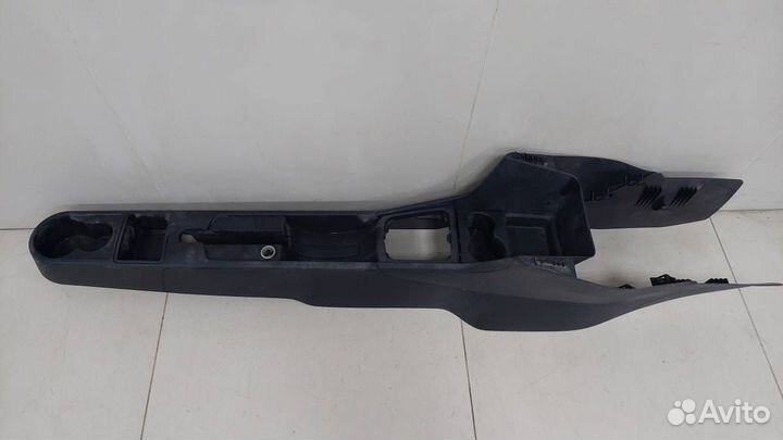 Консоль центральная Skoda Rapid 2012-2020