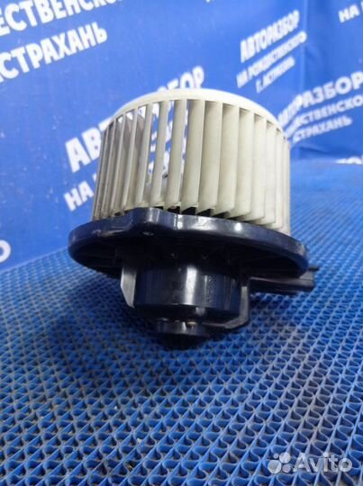 Моторчик печки Geely Mk седан MR479QA 2008