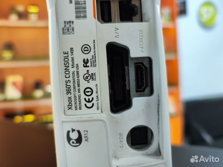 Игровая приставка Xbox 360 + Kinect