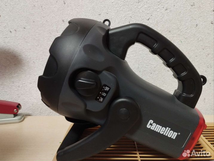 Фонарь аккумуляторный светодиодный