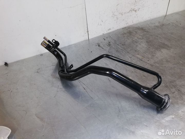 Горловина топливного бака Mitsubishi Outlender