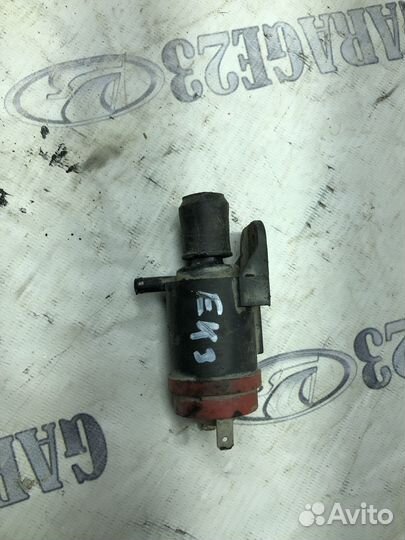 Моторчик омывателя стёкол Honda Civic EK3