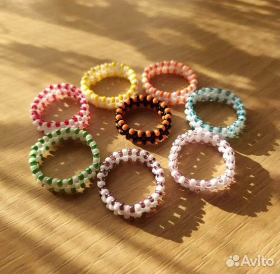 Украшения из бисера