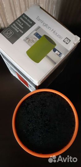 Подставка для кухонных ножей