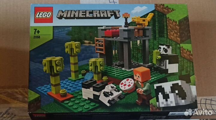 Lego 21158 - Питомник панд (новый)