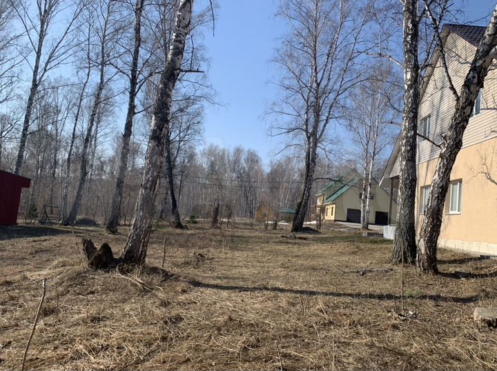 Дача 20 м² на участке 15 сот.