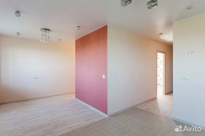 Натяжные потолки и стены